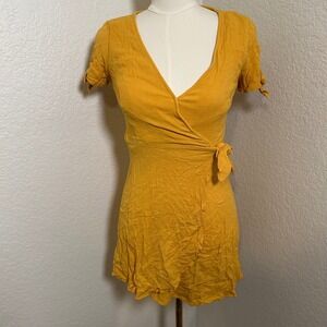 Lulus Golden Yellow Crinkle Wrap Tie Short Sleeve Mini Dress Size Small